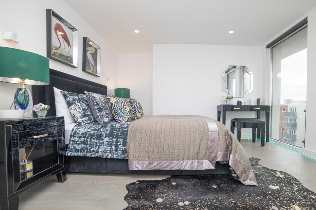 Premier 3 Bed Lux Apartment - Sleeps 8 London Eksteriør bilde