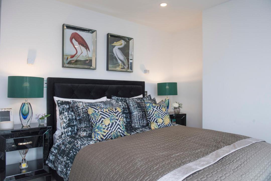 Premier 3 Bed Lux Apartment - Sleeps 8 London Eksteriør bilde